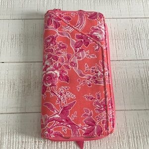 Vera Bradley Travel Wallet in Hope Toile